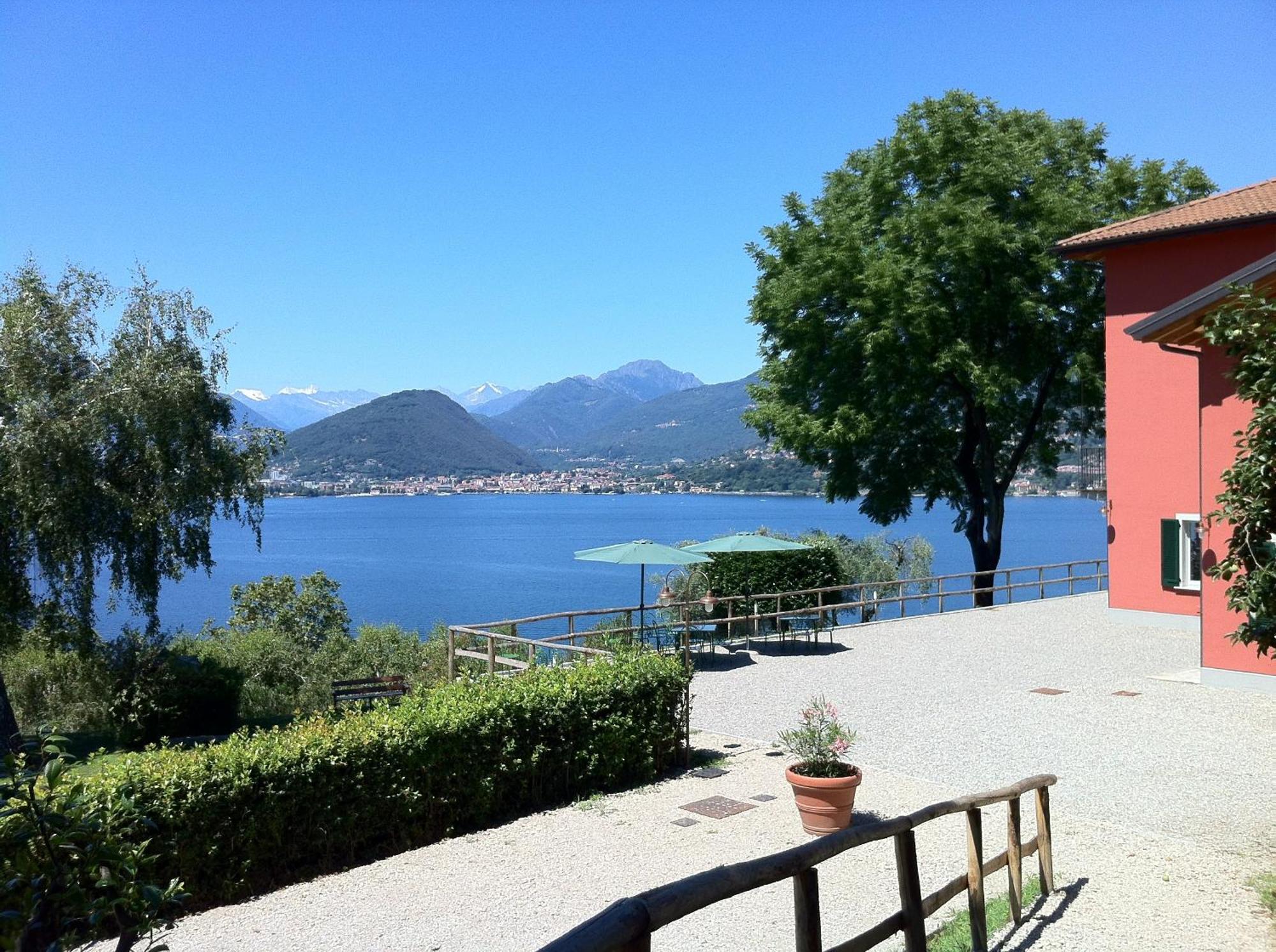 Locanda Pozzetto Laveno-Mombello Extérieur photo