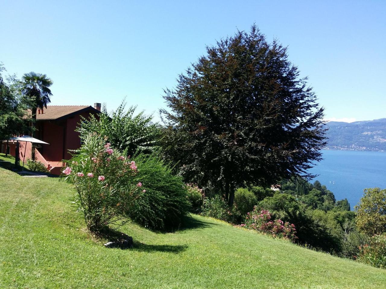 Locanda Pozzetto Laveno-Mombello Extérieur photo